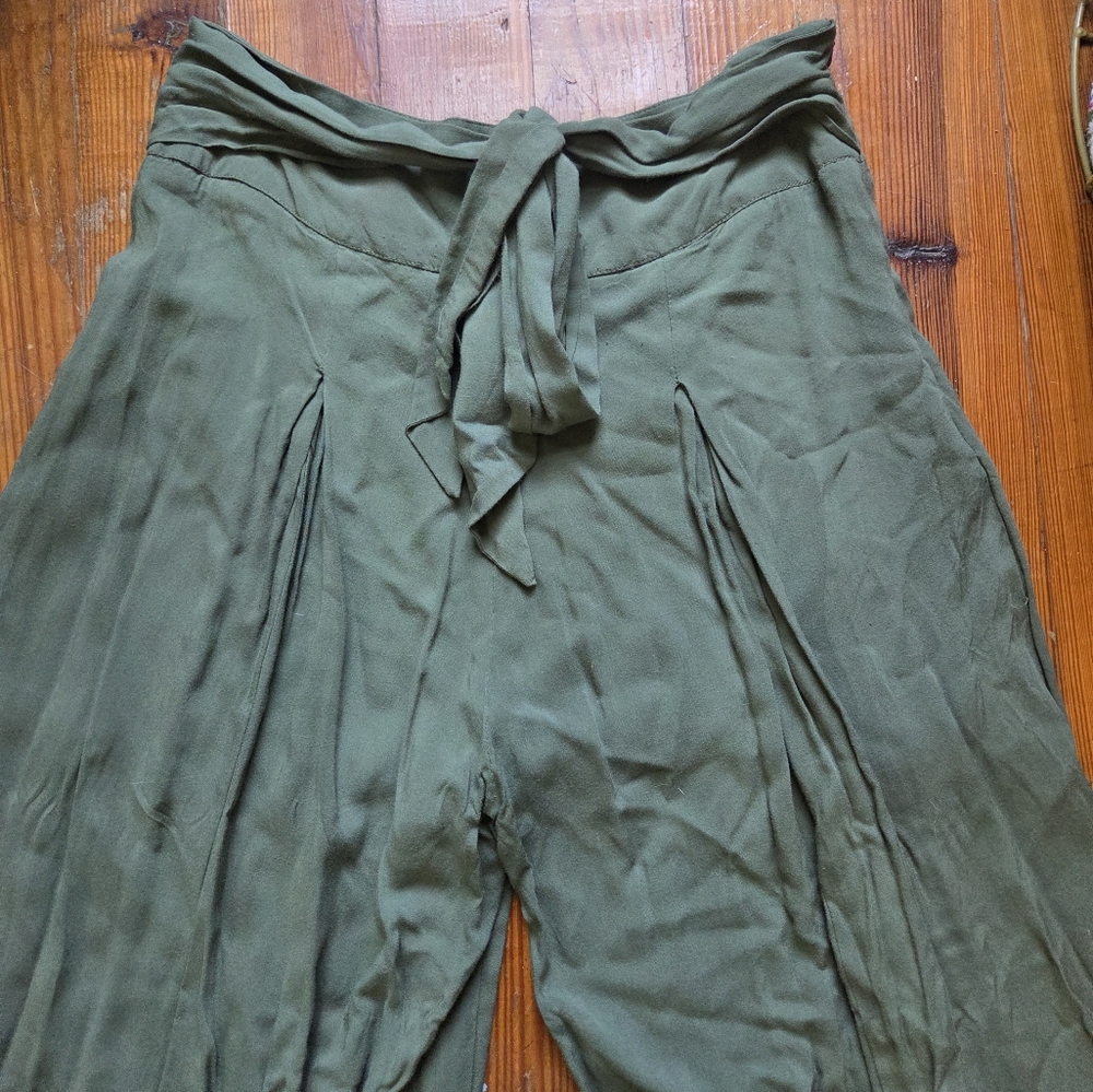 Before You Collection Green Dress Pants - Picture 2 of 7